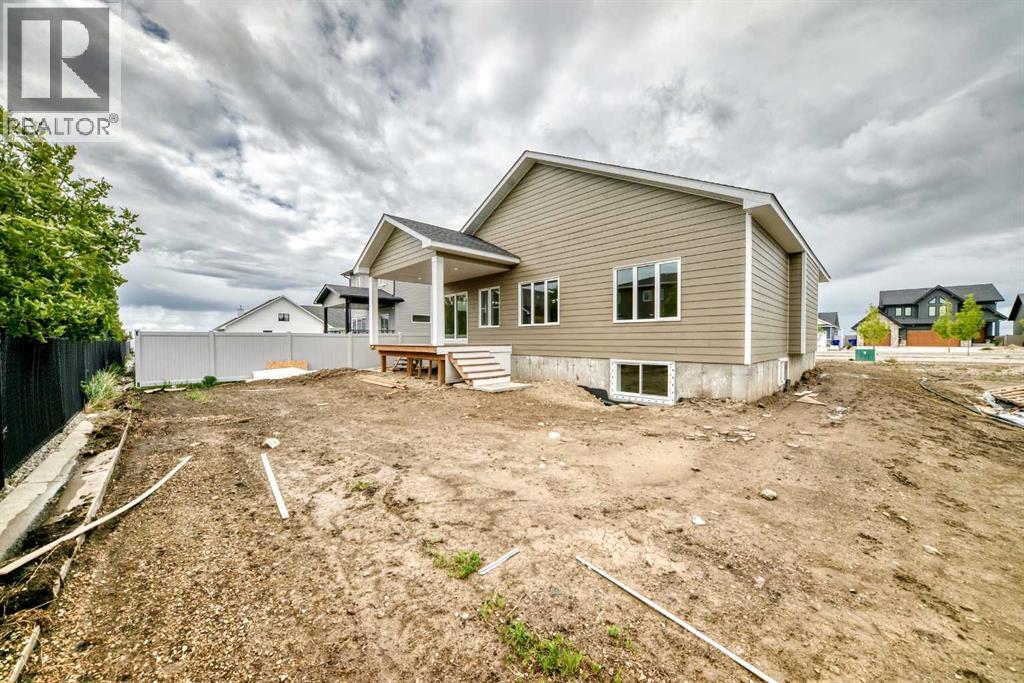31 Williams Avenue Property Photo 44