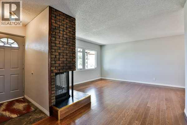 414 12 Avenue N Property Photo 12