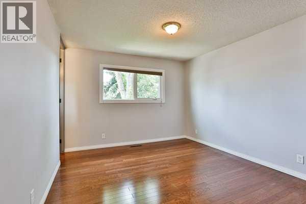 414 12 Avenue N Property Photo 22