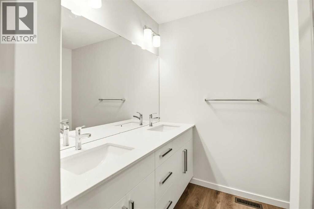 159 Lincoln Crescent Property Photo 12