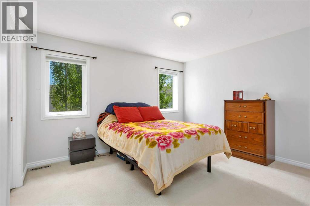 9 Archibald Crescent Property Photo 12
