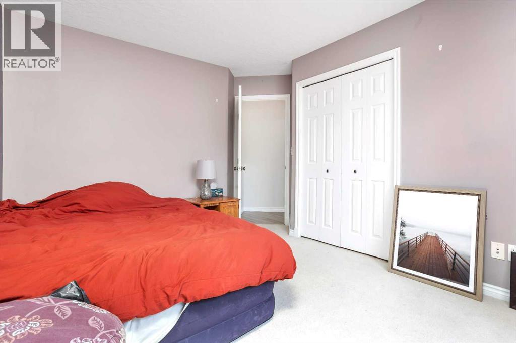 9 Archibald Crescent Property Photo 17