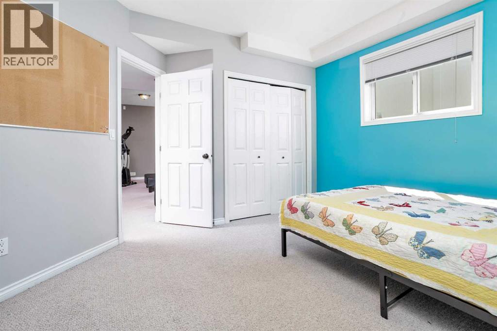 9 Archibald Crescent Property Photo 22