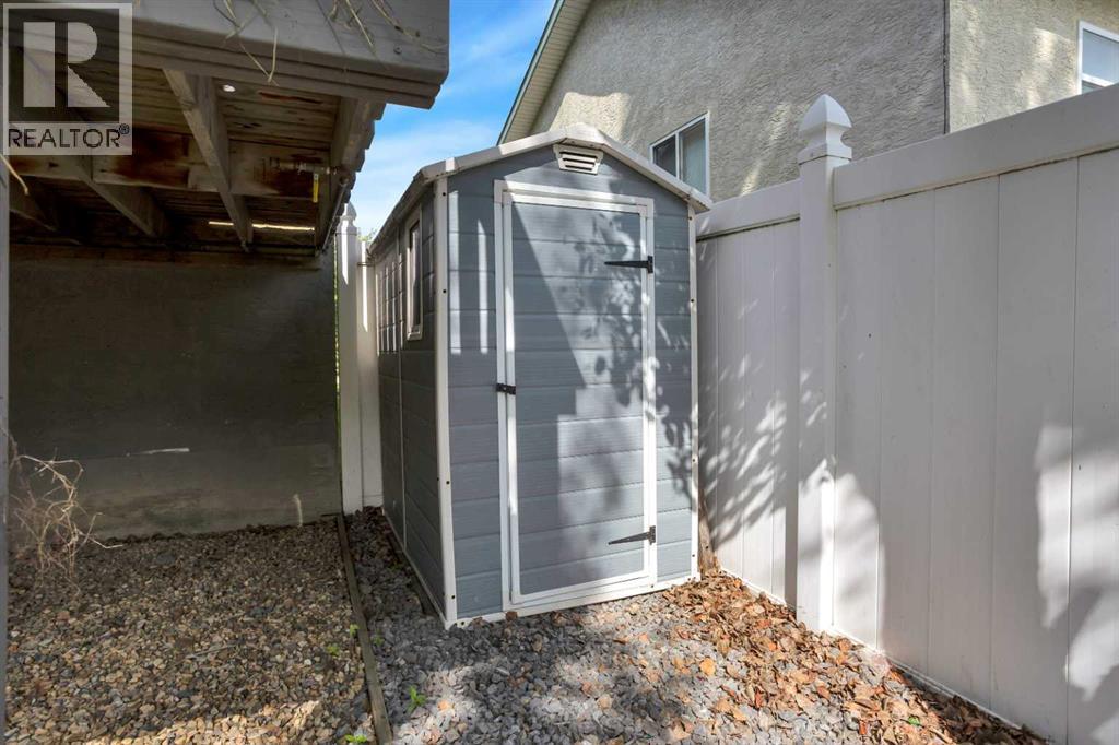 9 Archibald Crescent Property Photo 31