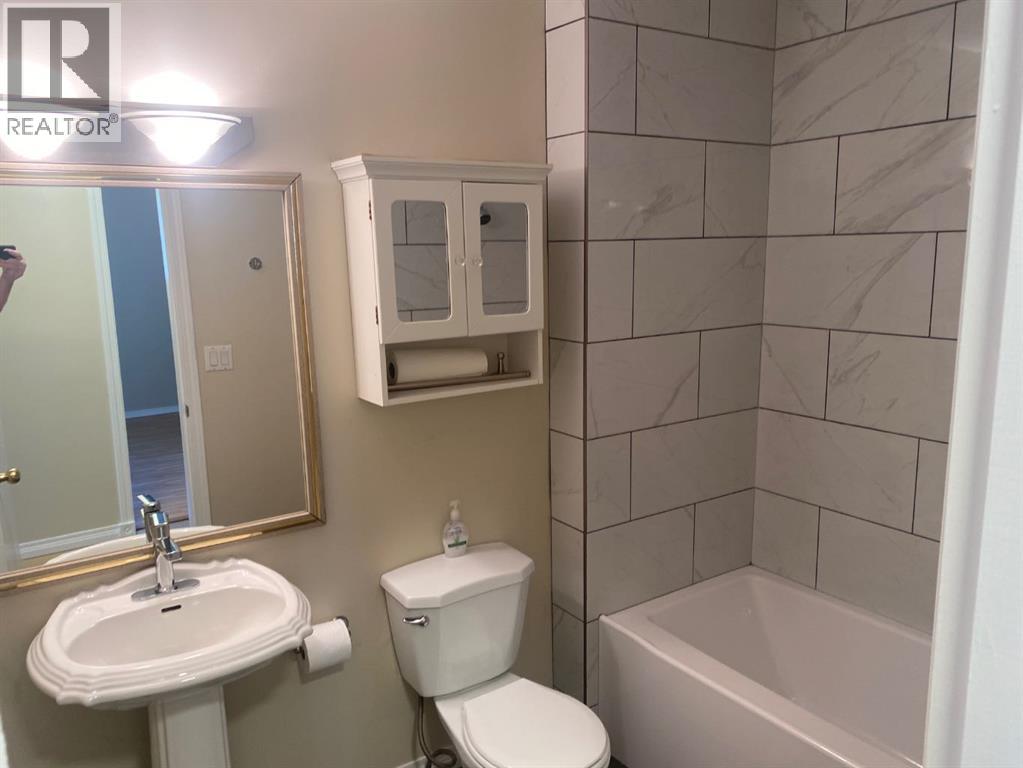 6321-b Enevold Drive Property Photo 11