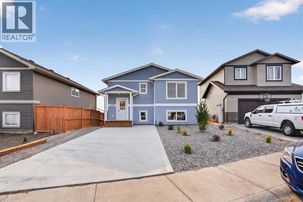 4605 7 Street Property Photo 1