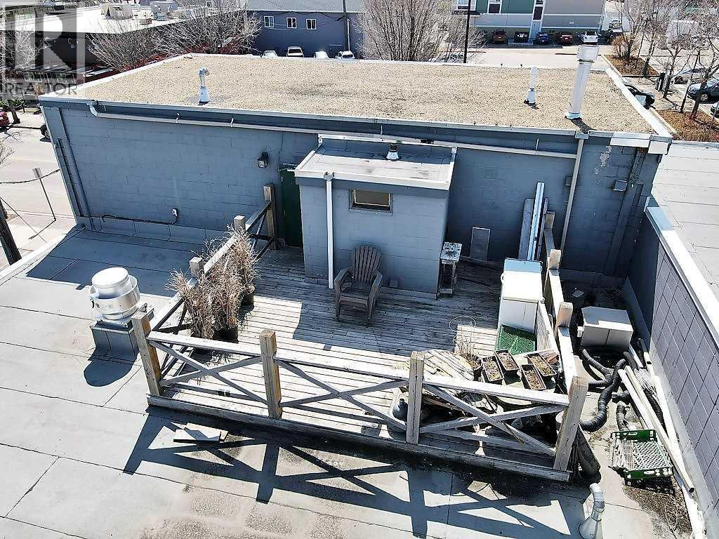 5114 48 Street Property Photo 46