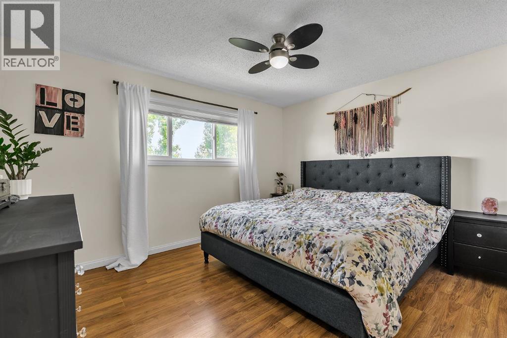 502 Maplewood Drive Property Photo 15