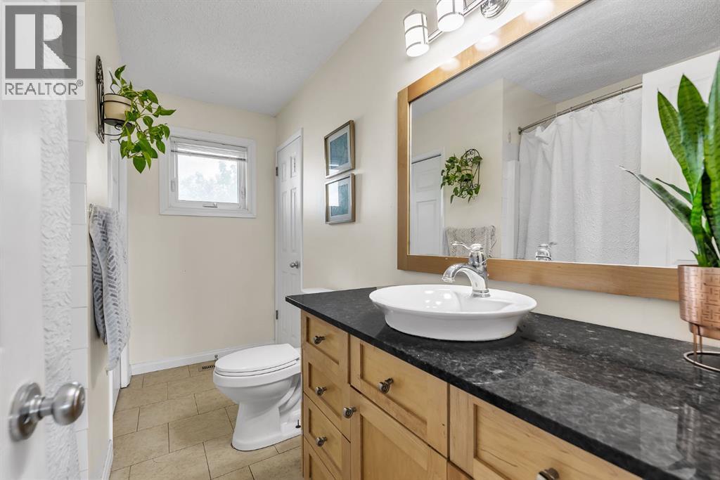 502 Maplewood Drive Property Photo 23