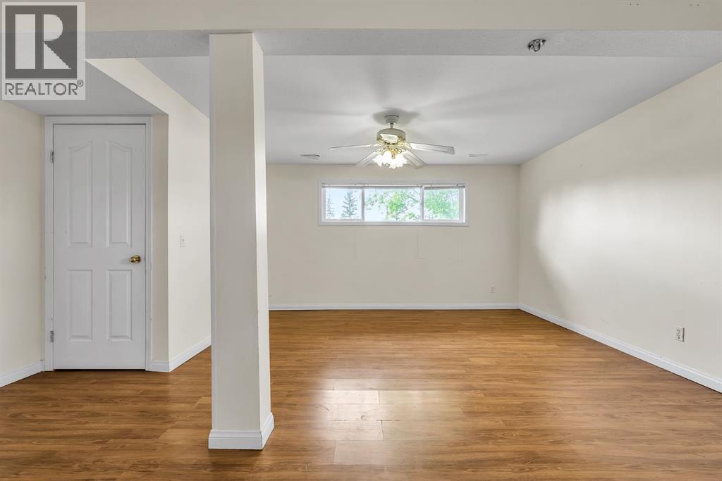 502 Maplewood Drive Property Photo 25