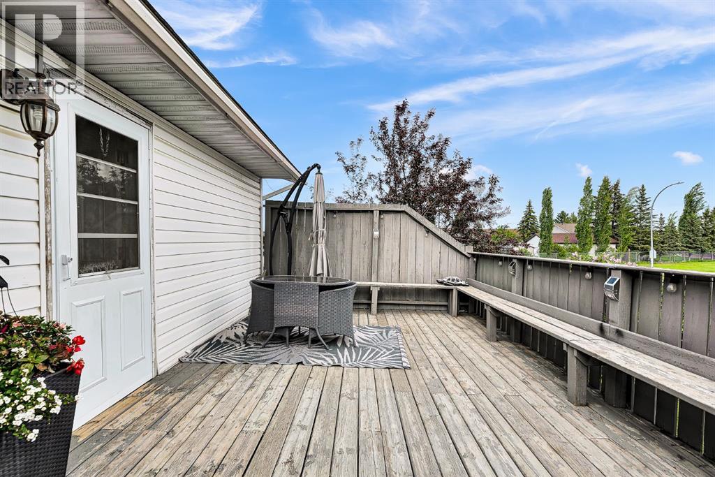 502 Maplewood Drive Property Photo 35