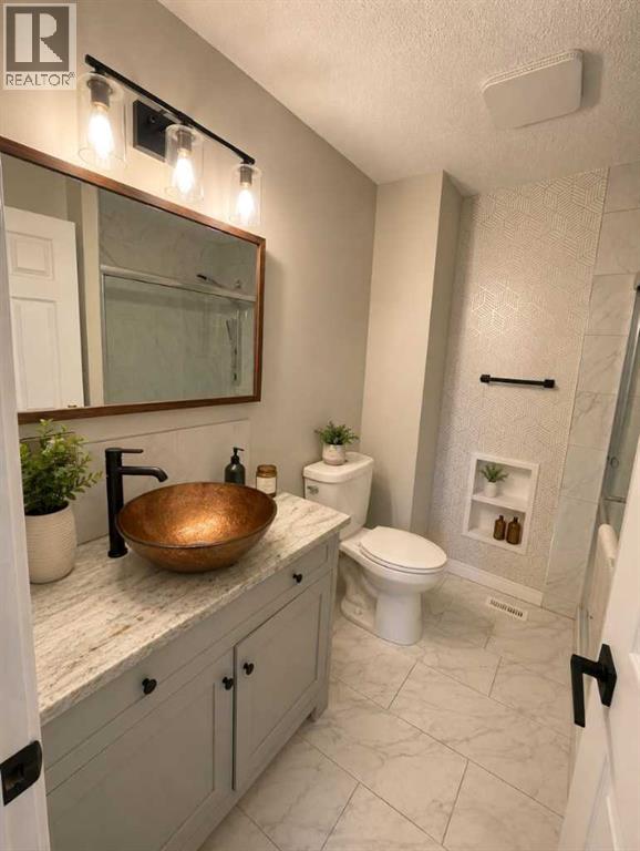 4004 14 Avenue Se Property Photo 3