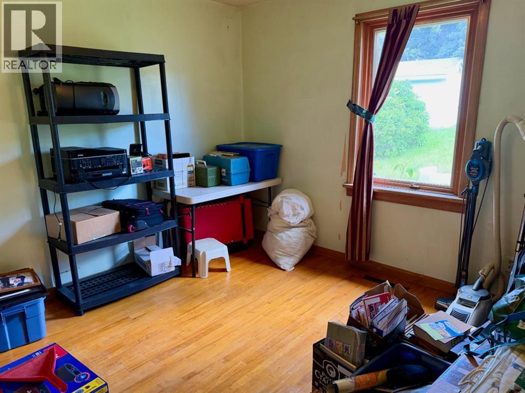 14825 21 Avenue S Property Photo 10