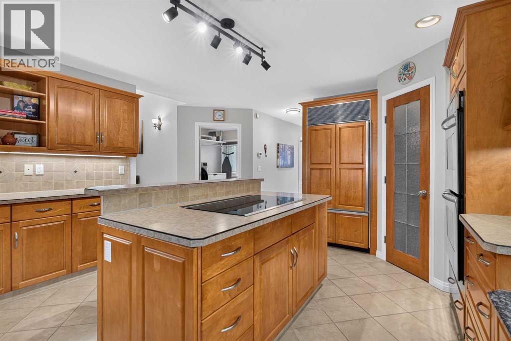 762 Stonehaven Drive Property Photo 15