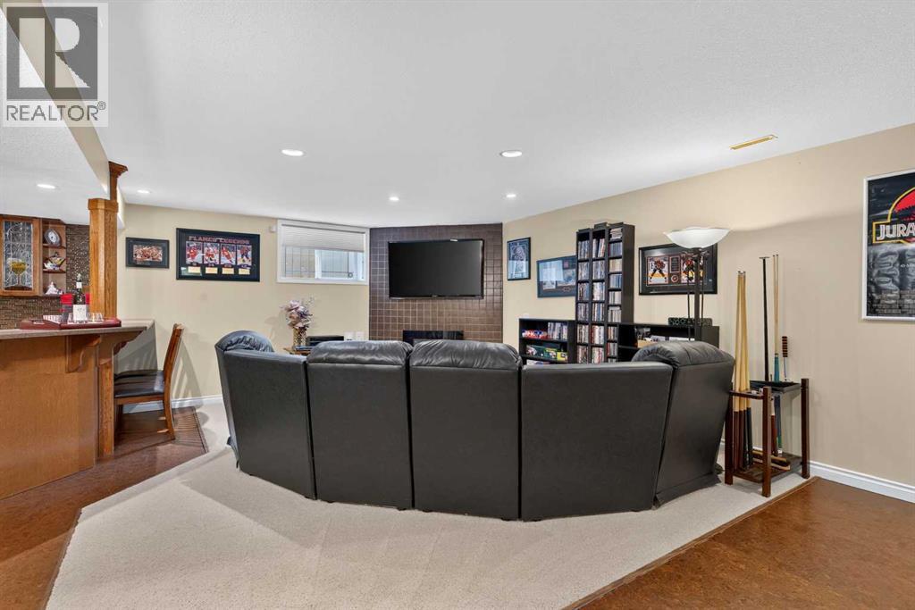 762 Stonehaven Drive Property Photo 34