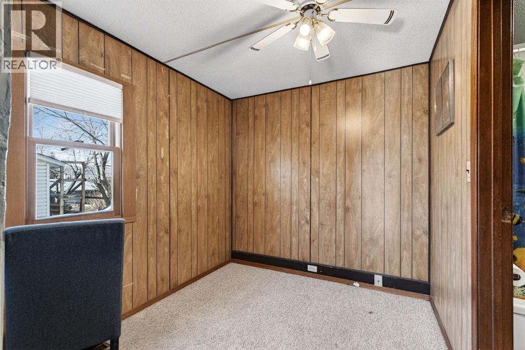 509 1 Street Se Property Photo 26