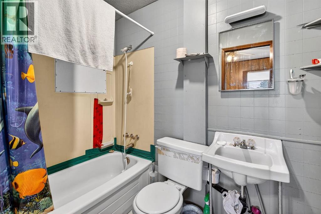 509 1 Street Se Property Photo 27
