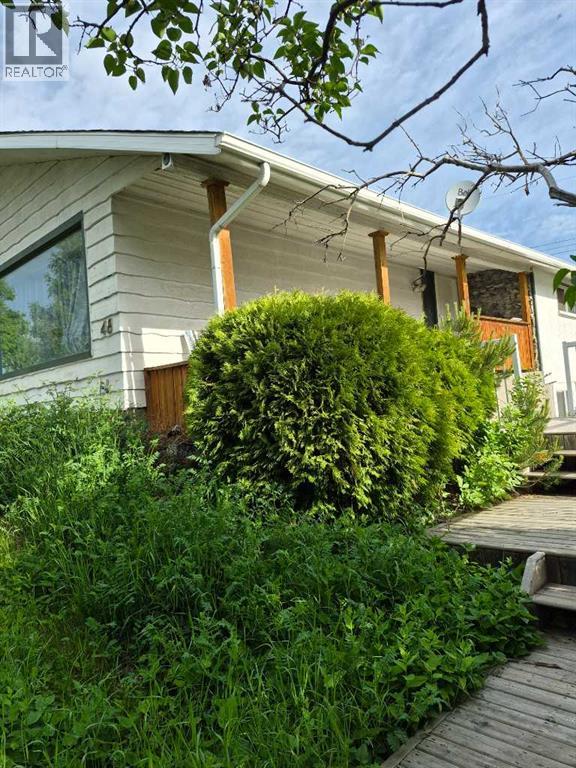 48 Northmount Drive Nw Property Photo 12
