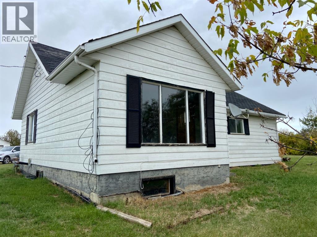 824058 729 Highway Property Photo 5
