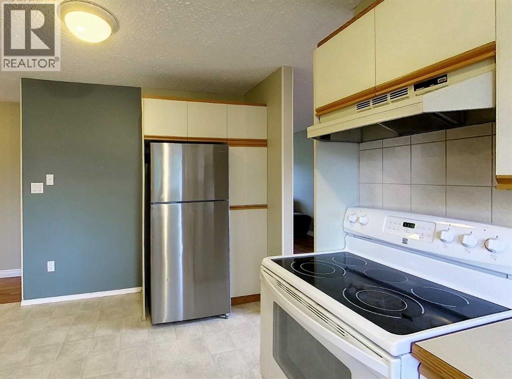 5415 15 Avenue Property Photo 8