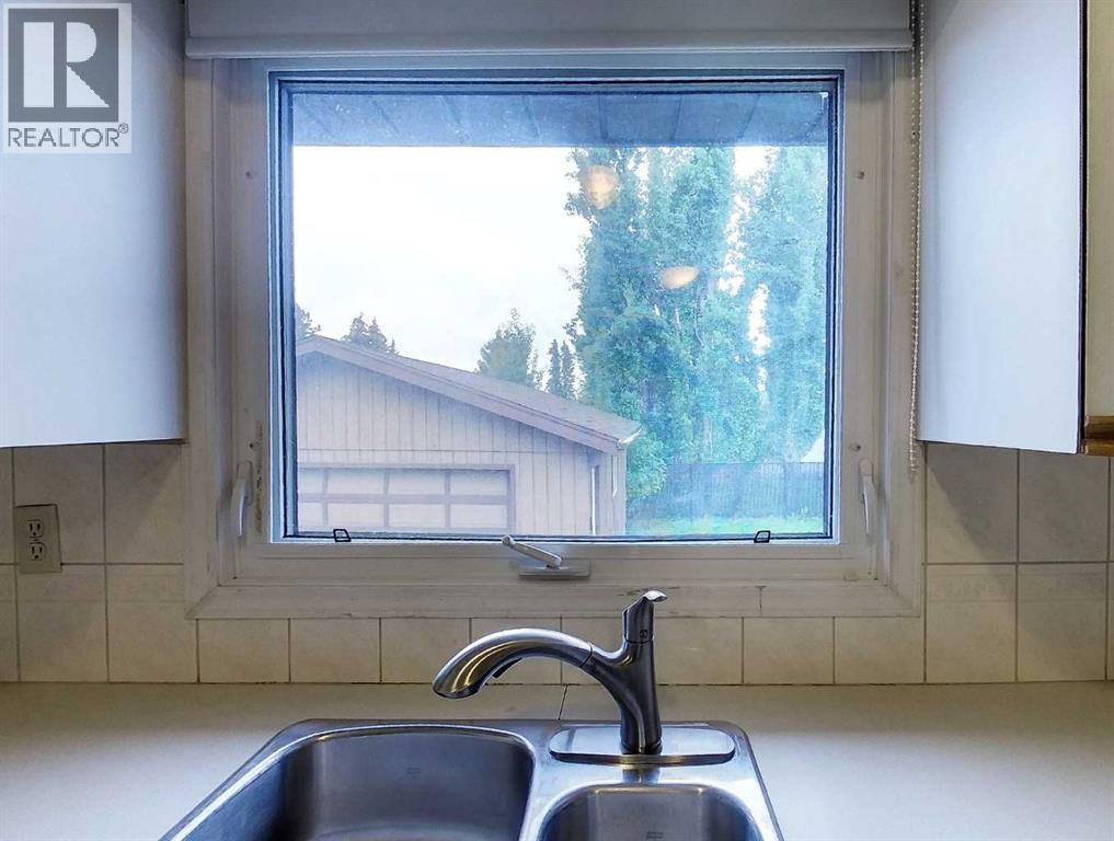 5415 15 Avenue Property Photo 9