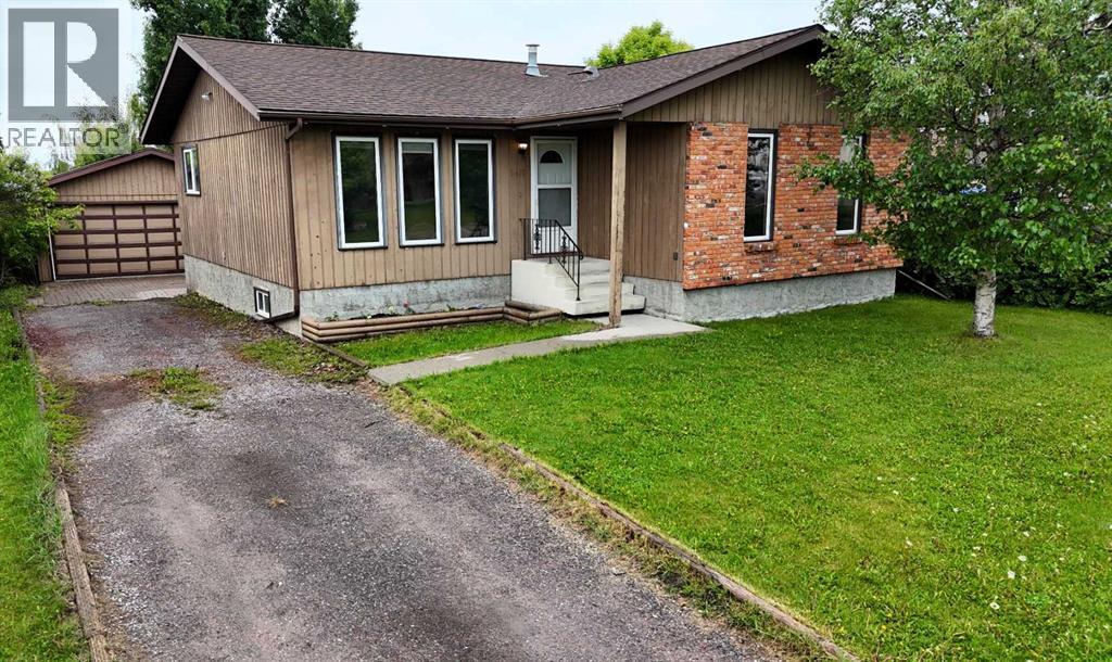 5415 15 Avenue Property Photo 29