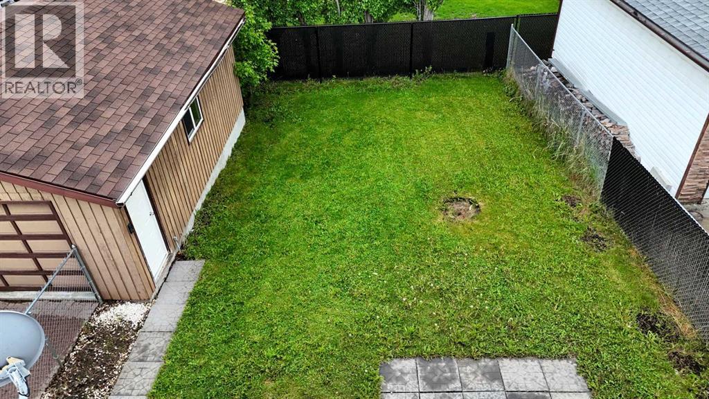 5415 15 Avenue Property Photo 33
