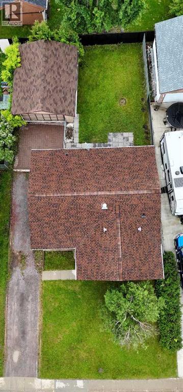 5415 15 Avenue Property Photo 38