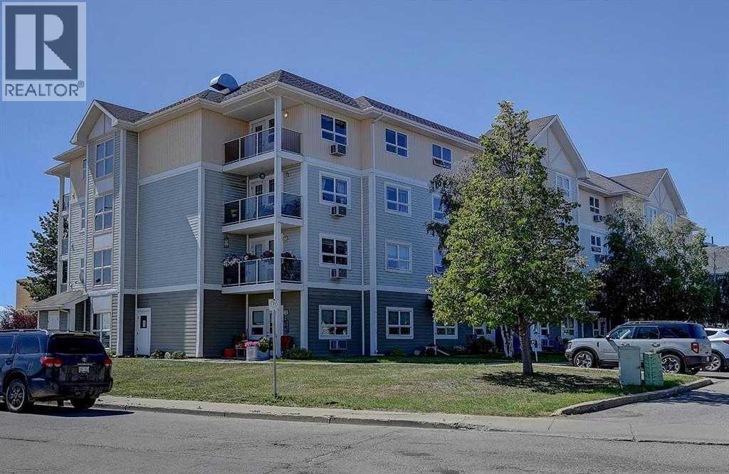 10402 111 Street Property Photo 3