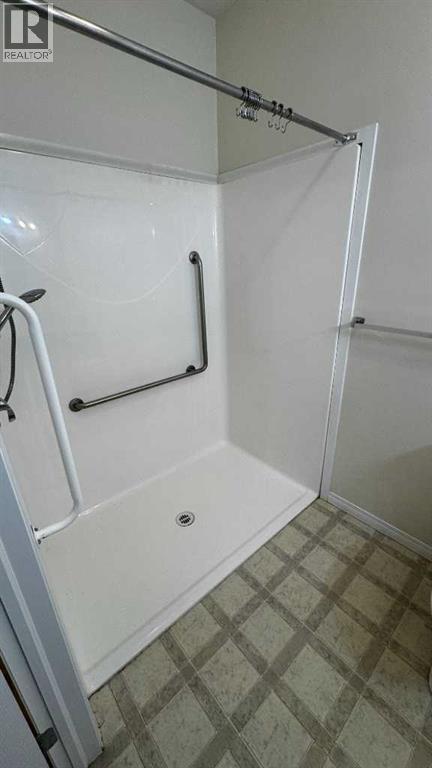 10402 111 Street Property Photo 24