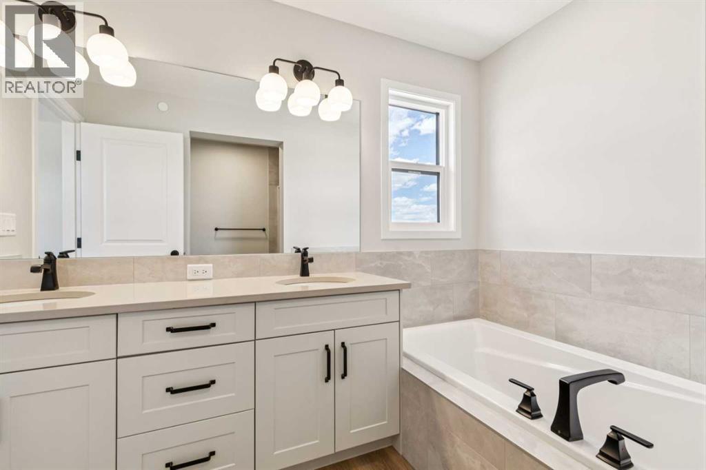 30 Hotchkiss Gardens Se Property Photo 21
