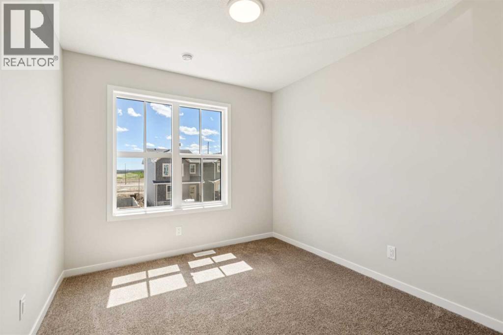 30 Hotchkiss Gardens Se Property Photo 29