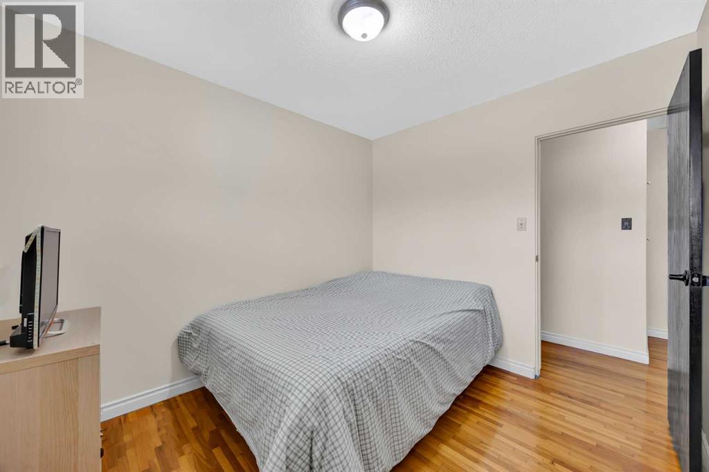 5008 2 Street Nw Property Photo 20