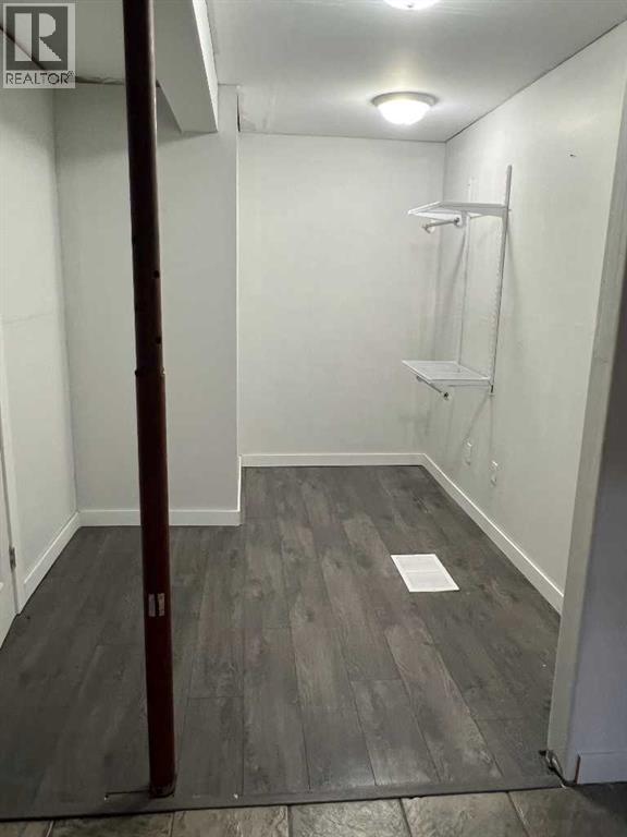 307 8 Avenue Property Photo 32