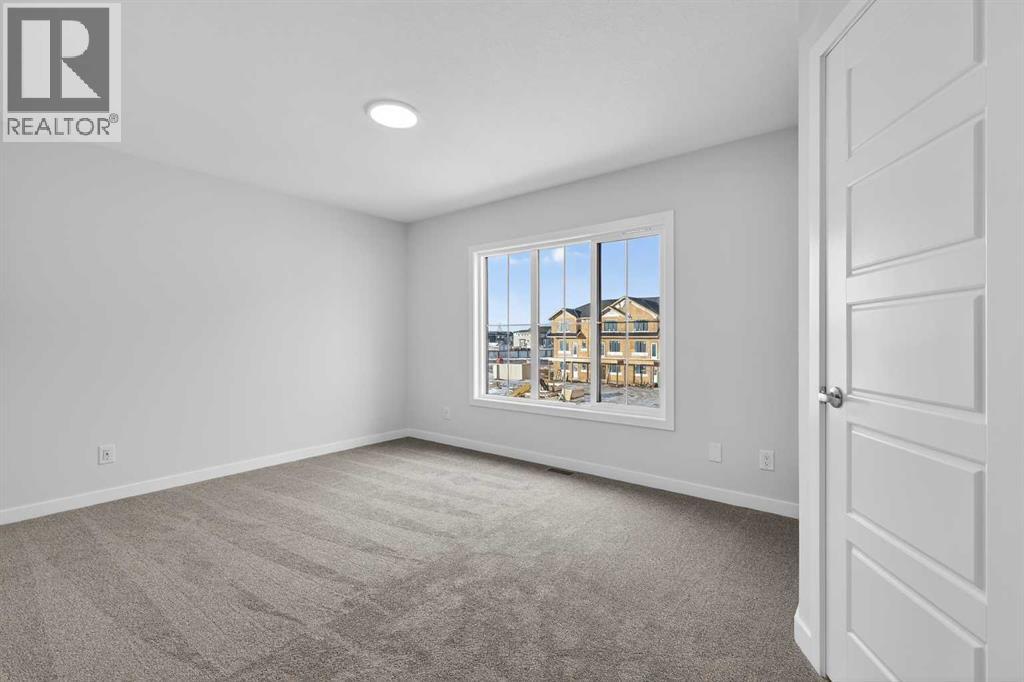 172 Hotchkiss Common Se Property Photo 19