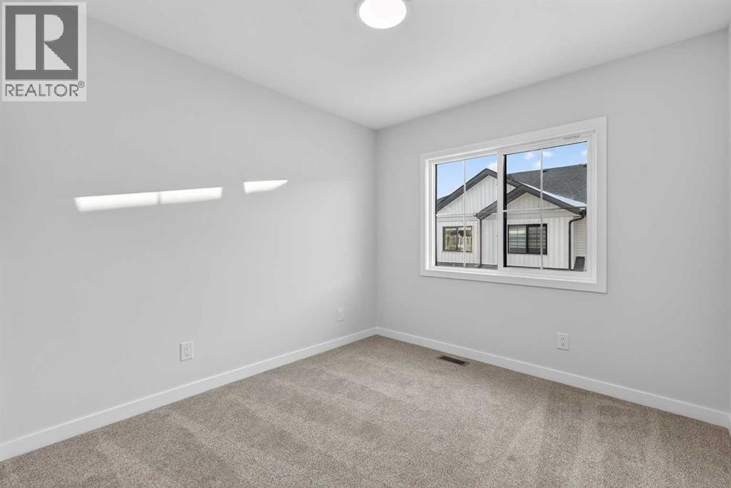 172 Hotchkiss Common Se Property Photo 23