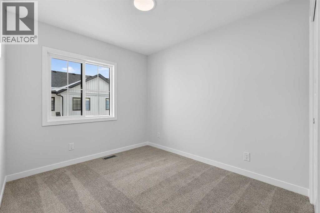 172 Hotchkiss Common Se Property Photo 26