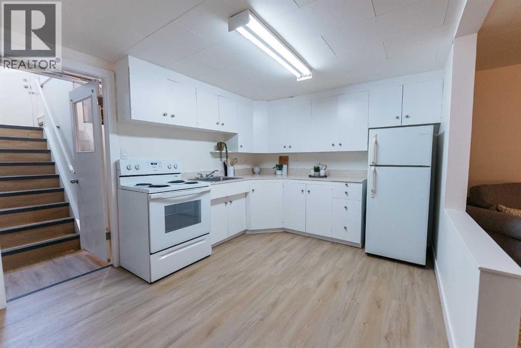 5418 37 Street Property Photo 26