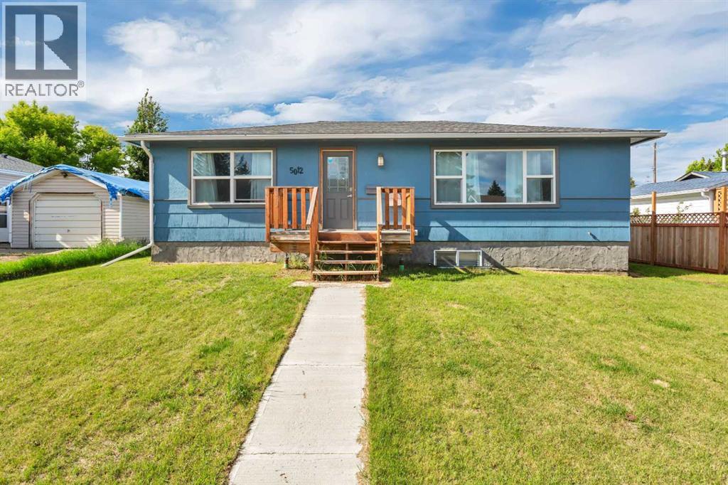 5012 62 Avenue Property Photo 1