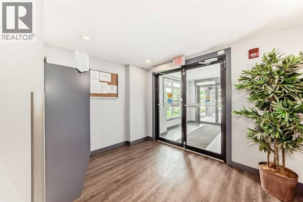 15207 1 Street Southeast Property Photo 12
