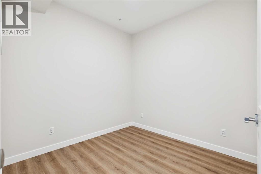 1802 Mahogany Boulevard Southeast Property Photo 14