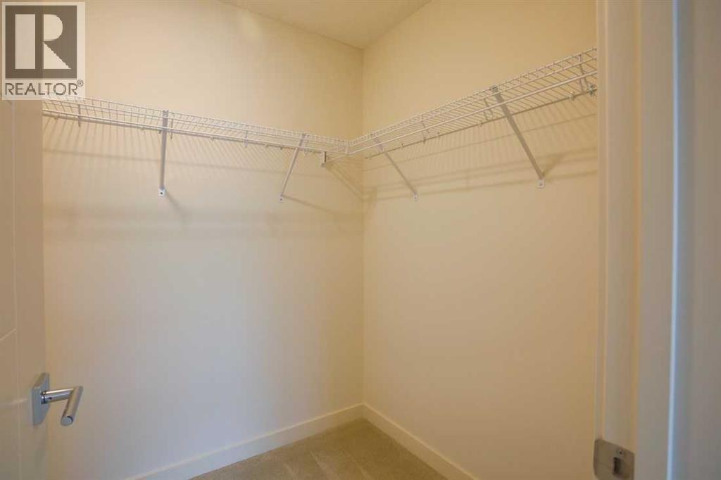 100 Walgrove Court Southeast Property Photo 12