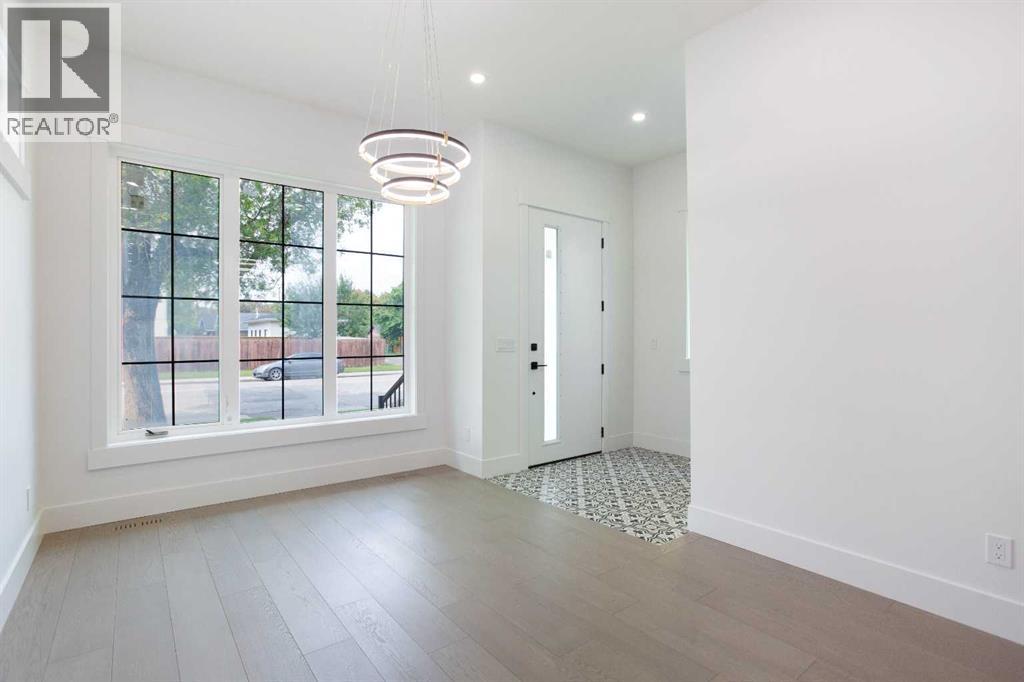 1108 6 Street Ne Property Photo 2
