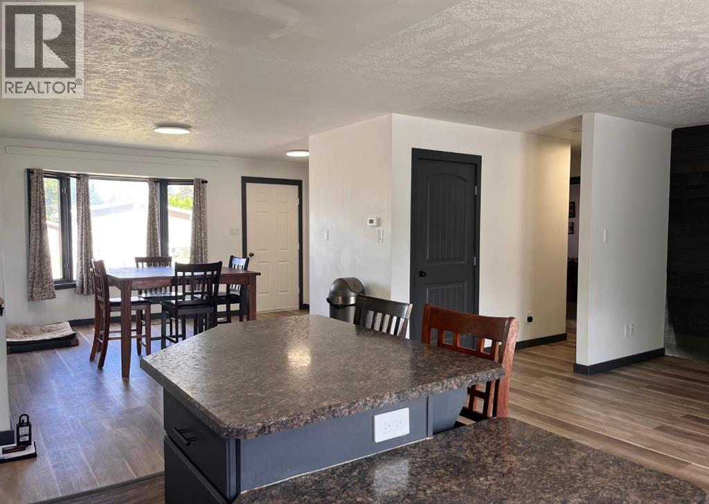 1005 15 Street Property Photo 11