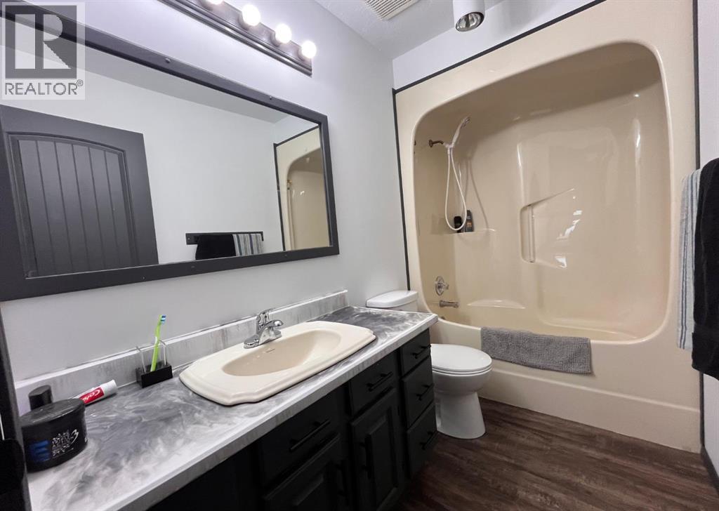 1005 15 Street Property Photo 20