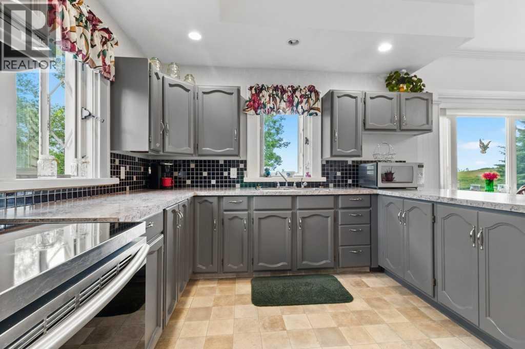 35321 Range Road 242 Property Photo 14