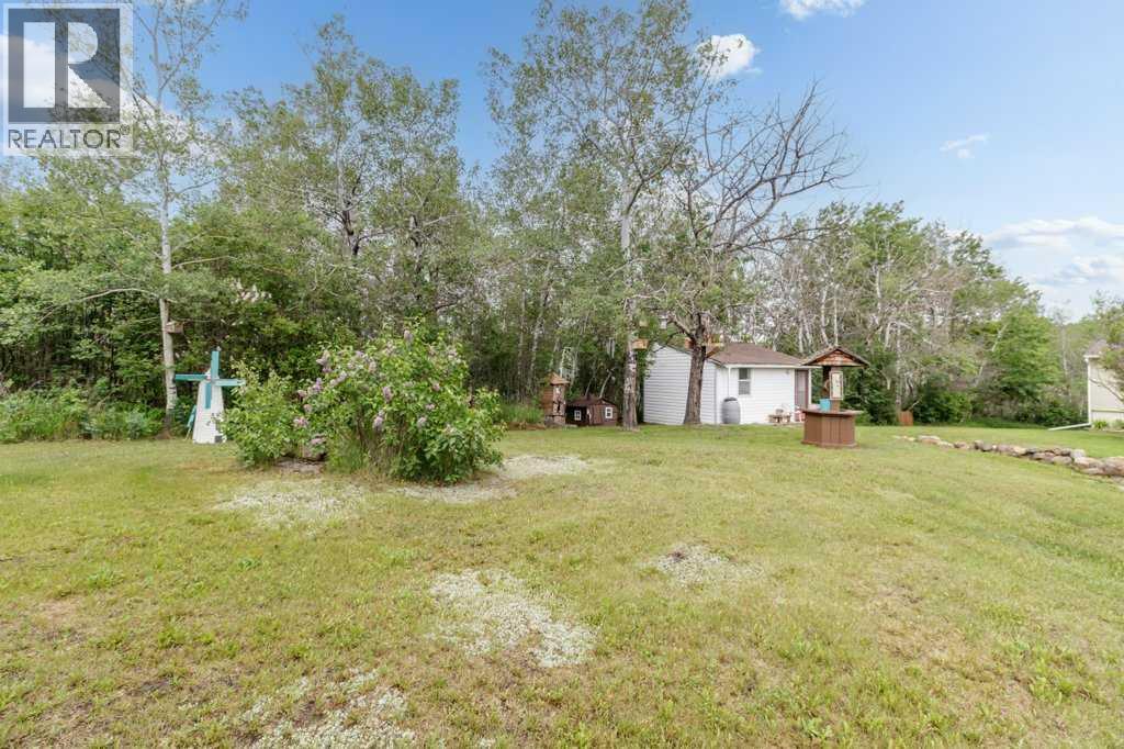 35321 Range Road 242 Property Photo 35