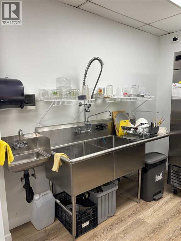 A2321769 Property Photo 8