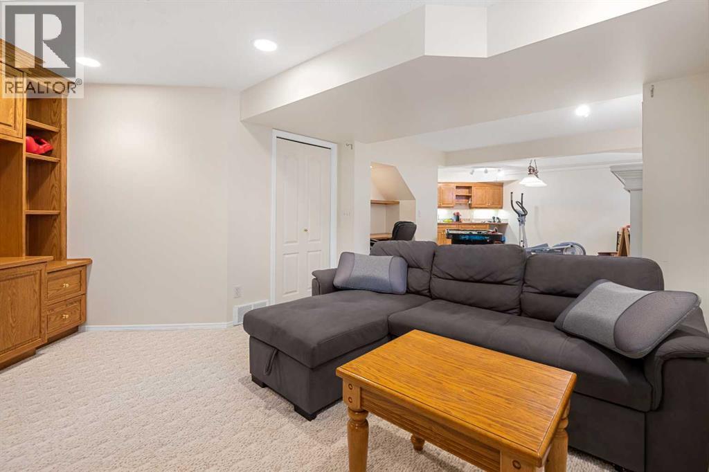 704 Woodside Drive Nw Property Photo 41