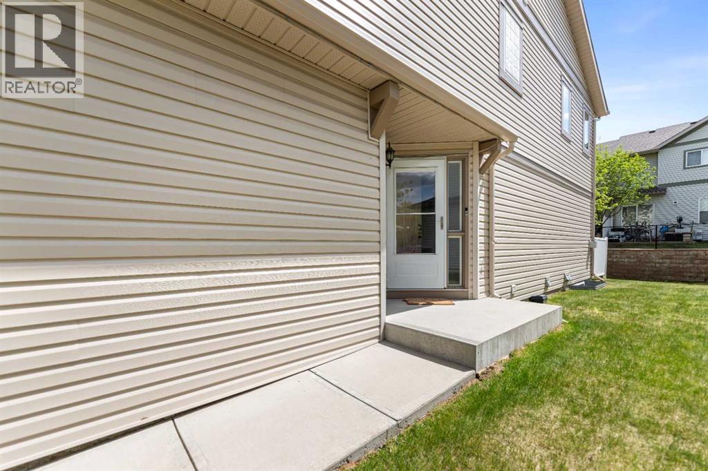 2323 Eversyde Avenue Sw Property Photo 3